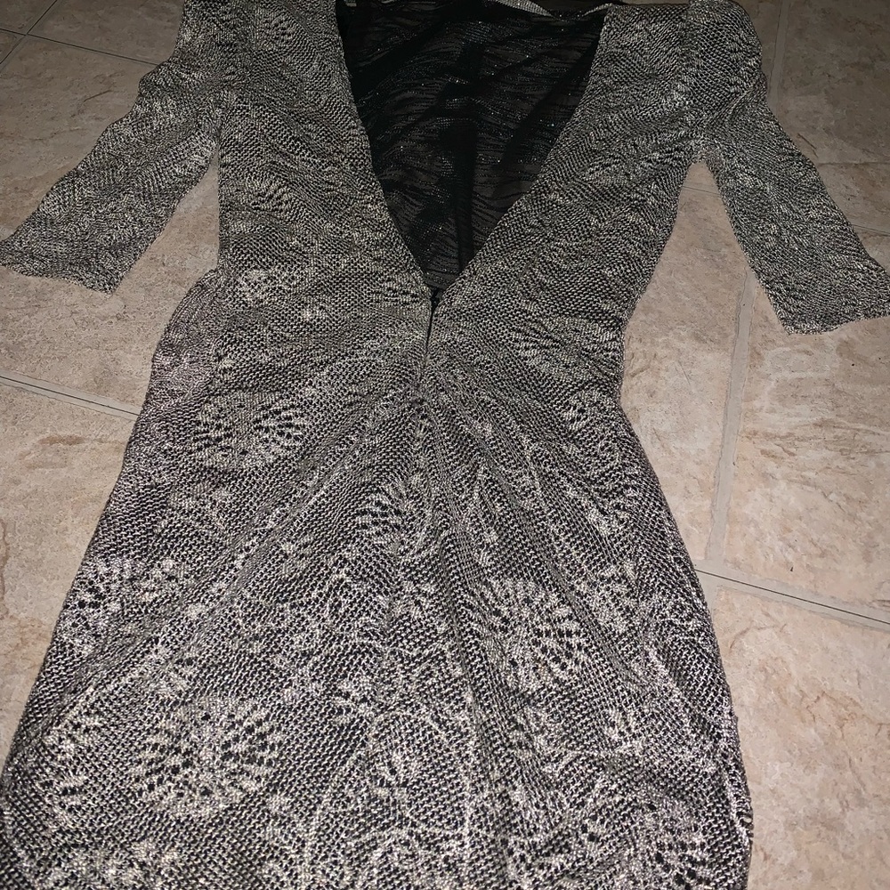 CUSTOM MADE DRESS - Picture 4 of 6